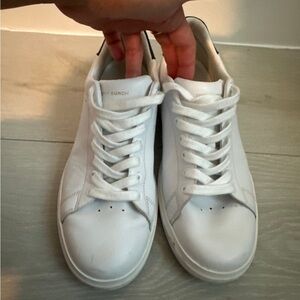 Tory Burch Sneakers